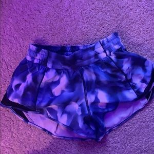 Lululemon tide dye Hotty Hot shorts